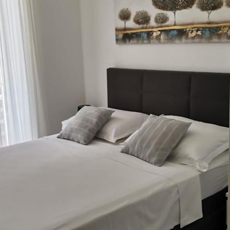 Apartmani Vera プリモシュテン エクステリア 写真